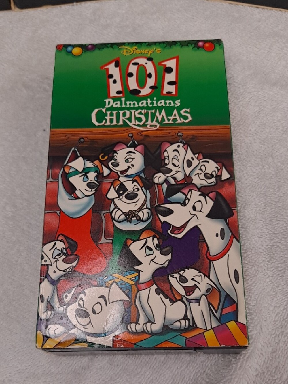 Vintage VHS Holiday Cartoon Collection - Green - Picture 5 of 6